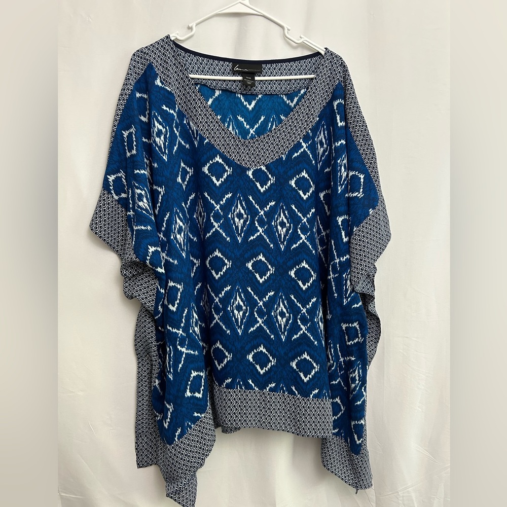 Lane Bryant Blue and White Geometric Top
